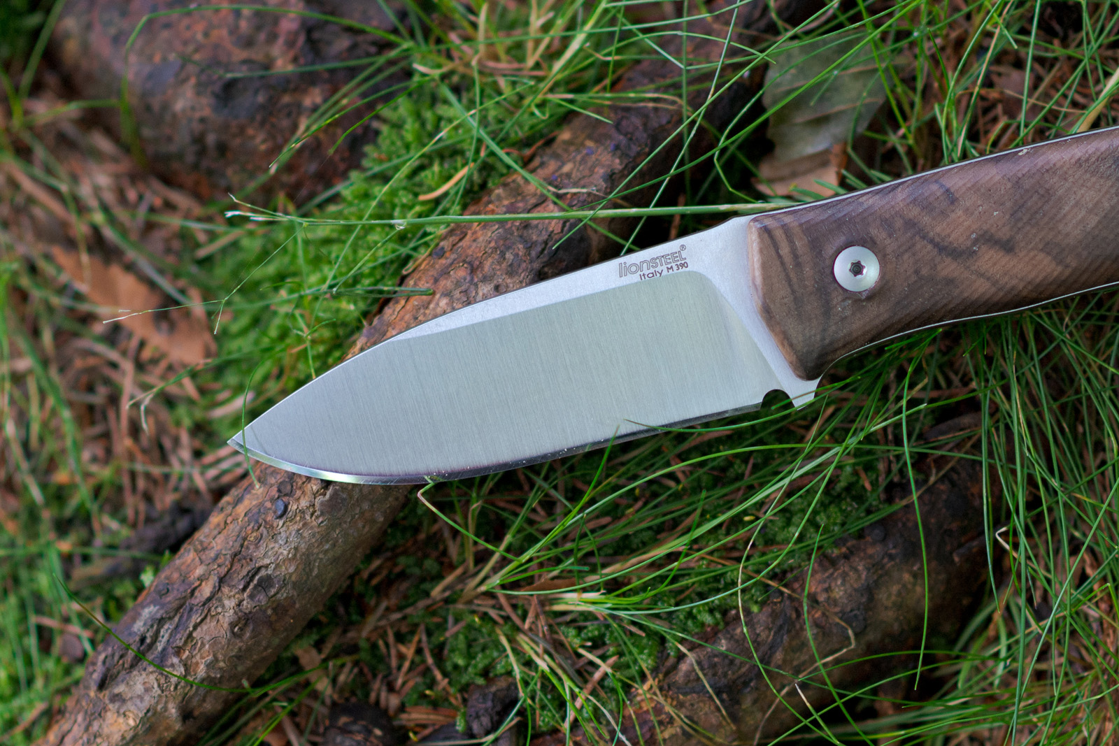 manual knife sharpening guide - how to sharpen a knife on whetstone